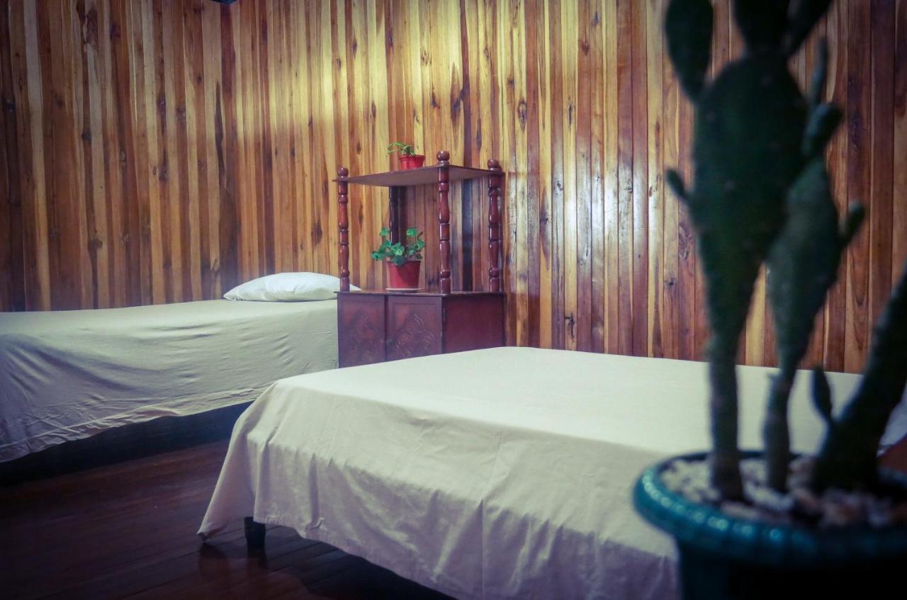 Monte Los Lirios Lodge Monteverde Luaran gambar